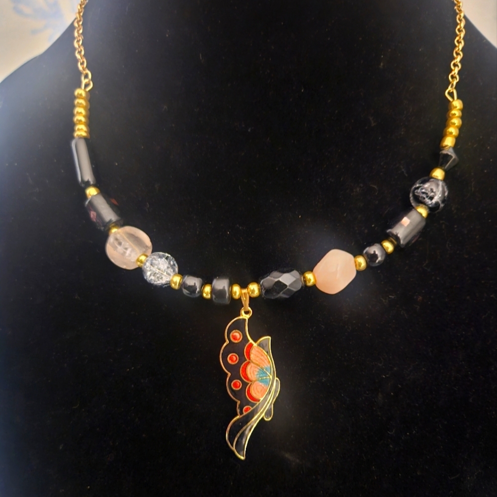 Artisan necklace